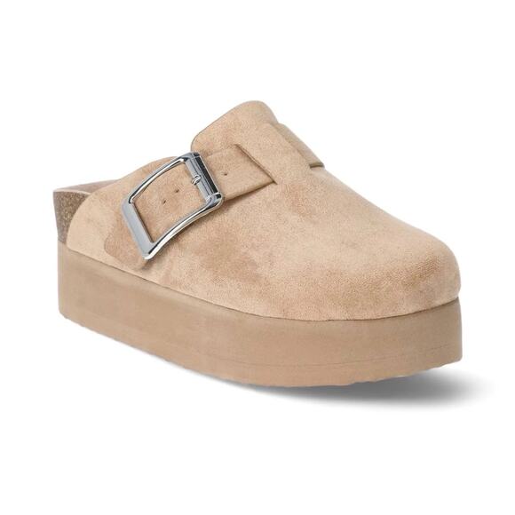 madden nyc Shoes - Madden NYC Women's Buckle Platform Clogs in Sand. NWOB. Size 8